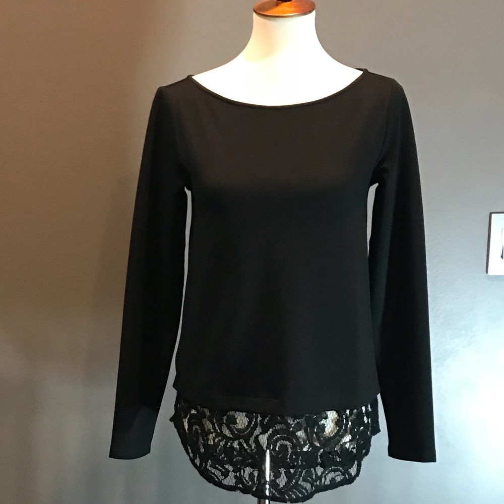 Ann Taylor NWT black with lace tunic size XS